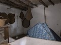 Groot herenhuis met binnenplaats en garage in Daft on Spain 