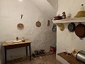 Groot herenhuis met binnenplaats en garage in Daft on Spain 