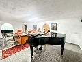 Incredible villa 10 minutes from the beach in Mutxamel in Daft on Spain 