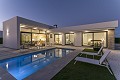Modern Independent villas with private pool,3 bedrooms,2 bathrooms on 550 m2 plot in Daft on Spain 