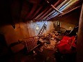 Geräumiges Landhaus mit 8 Zimmern zum Renovieren in Yecla in Daft on Spain 