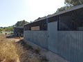 Partially Reformed 4 Bed 1 Bath Country House in Daft on Spain 