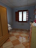 Partially Reformed 4 Bed 1 Bath Country House in Daft on Spain 