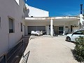 Villa grande de 4 dormitorios y 2 baños muy cerca de Yecla in Daft on Spain 
