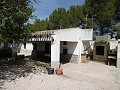 Villa de 4 chambres avec piscine dans un cadre naturel. in Daft on Spain 