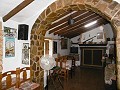 Villa de 4 chambres avec piscine dans un cadre naturel. in Daft on Spain 