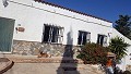 4/5 Bedroom Country House Including A Separate Guest Apartment And Pool in Daft on Spain 