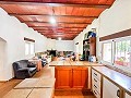 Magnificent country house with renovation potential in Almansa in Daft on Spain 