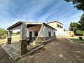 Magnificent country house with renovation potential in Almansa in Daft on Spain 