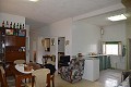 Maison troglodyte de 4 chambres sur un immense terrain in Daft on Spain 