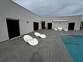 Moderne Villa mit 5 Schlafzimmern und 3 Badezimmern in Macisvenda in Daft on Spain 