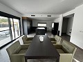 Moderne Villa mit 5 Schlafzimmern und 3 Badezimmern in Macisvenda in Daft on Spain 
