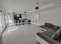 Impresionantes villas de nueva construcción con piscina y parcela incluidas in Daft on Spain 