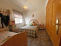 3 Bedroom house with large courtyard in Pinoso in Daft on Spain 