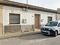 3 Bedroom house with large courtyard in Pinoso in Daft on Spain 