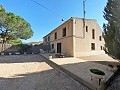 Casa de Campo de 4 Dormitorios a 4 min de Pinoso in Daft on Spain 