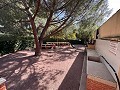 Amazing semi-detached villa in Petrer in Daft on Spain 