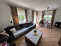 Amazing semi-detached villa in Petrer in Daft on Spain 