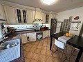 Amazing semi-detached villa in Petrer in Daft on Spain 