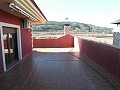 Wunderschöne Villa mit Pool und Garten in Pinoso in Daft on Spain 