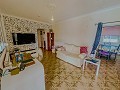 Prachtige vrijstaande villa in Yecla met zwembad en garage in Daft on Spain 