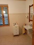 Maison rénovée de 3 chambres à Yecla in Daft on Spain 
