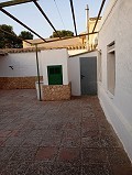 Maison rénovée de 3 chambres à Yecla in Daft on Spain 
