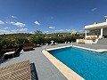 Storslået villa med 5 soveværelser og 4 badeværelser in Daft on Spain 
