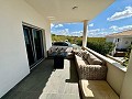 Storslået villa med 5 soveværelser og 4 badeværelser in Daft on Spain 