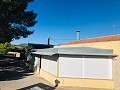 Landhaus mit Renovierungspotenzial und endlosen Möglichkeiten in Yecla in Daft on Spain 