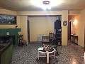 Landhaus mit Renovierungspotenzial und endlosen Möglichkeiten in Yecla in Daft on Spain 