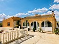 Wunderschön erhaltenes Landhaus in atemberaubender Yecla-Lage in Daft on Spain 