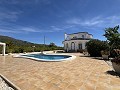 Stunning Detached Villa with Pool in Pinoso in Daft on Spain 