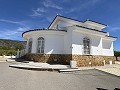 Stunning Detached Villa with Pool in Pinoso in Daft on Spain 