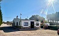 Lovely country home with full sized padel court  in Daft on Spain 
