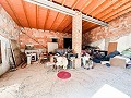 Huge house in the countryside with plots in Pinoso in Daft on Spain 