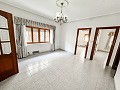 Groot huis met 2 verdiepingen in Pinoso in Daft on Spain 