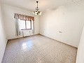 Groot huis met 2 verdiepingen in Pinoso in Daft on Spain 