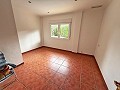 Villa mit 7 Schlafzimmern und 4 Badezimmern in Elda in Daft on Spain 