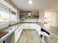 Atemberaubendes Herrenhaus mit privatem Pool, Sportplatz und Grillplatz in Daft on Spain 