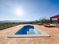 Charmante Villa de 4 Chambres avec de Superbes Vues Panoramiques in Daft on Spain 