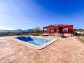 Charmante Villa de 4 Chambres avec de Superbes Vues Panoramiques in Daft on Spain 